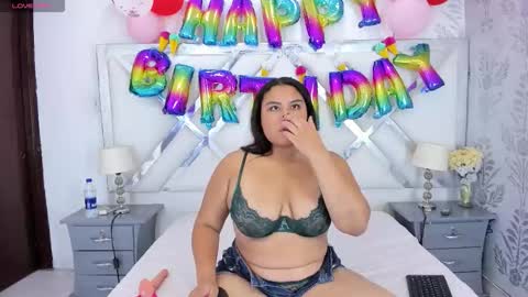 Yara online show from 02-18-26, 03:46