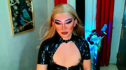 miss yasii online show from 10-22-25, 04:40