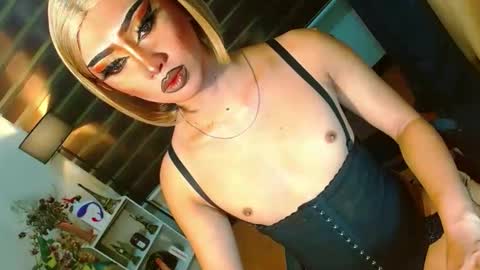 miss yasii online show from 04-14-26, 03:40