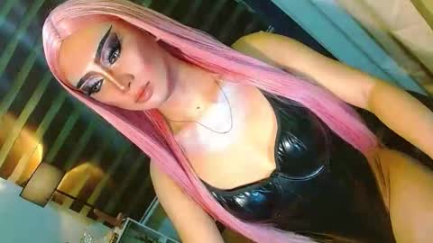 miss yasii online show from 06-01-26, 01:24