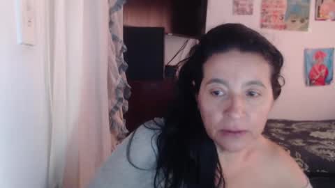 yasmin_love85 online show from 02-19-25, 06:54