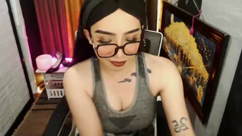 yassiered online show from 06-06-26, 10:09