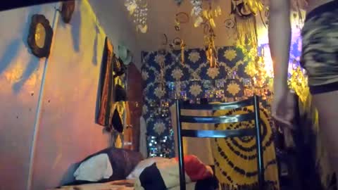 Blush online show from 03-08-26, 02:04