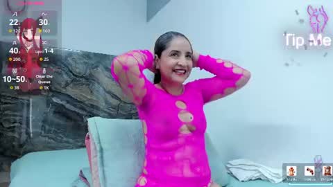 Snapshot of yaya____ chatting on 07-02-26, 12:22 yaya____ online show from 07-02-26, 12:22