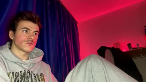 yayay333 online show from 01-11-26, 08:03