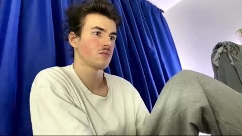 yayay333 online show from 02-25-26, 09:35