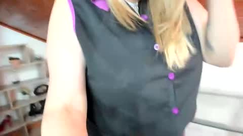 yayita online show from 05-12-26, 04:15
