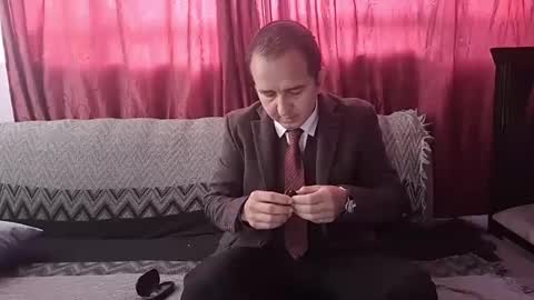 Hazzan online show from 10-01-25, 02:23