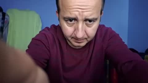 Snapshot of yazfore chatting on 06-16-26, 01:36 Hazzan online show from 06-16-26, 01:36
