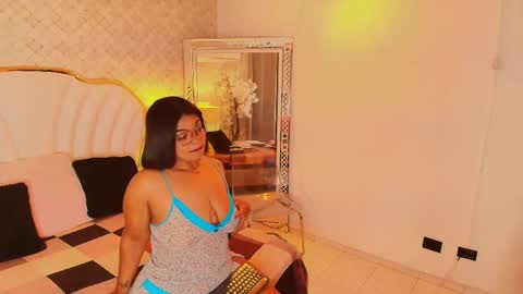  YazminJenner  online show from 04-14-26, 05:13