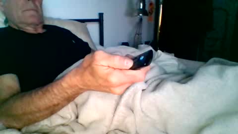 yeah_baby6988 online show from 05-25-26, 12:55