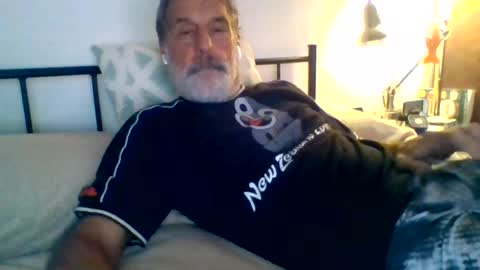 yeah_baby6988 online show from 08-05-26, 02:58