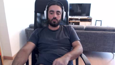 Snapshot of yeeaahoo chatting on 09-18-25, 04:42 yeeaahoo online show from 09-18-25, 04:42