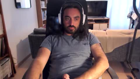 yeeaahoo online show from 05-26-26, 06:48
