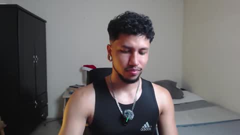 yeff online show from 12-21-25, 01:02