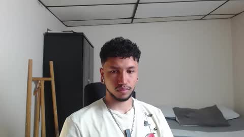 yeff online show from 01-09-26, 12:02