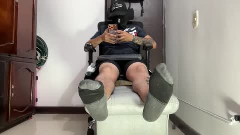 yeisongomezz online show from 05-21-26, 11:45