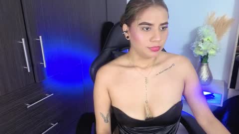 Yeli Amber online show from 04-10-26, 12:49