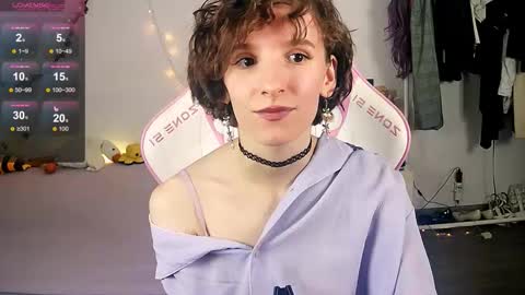 Liya online show from 11-28-25, 05:59