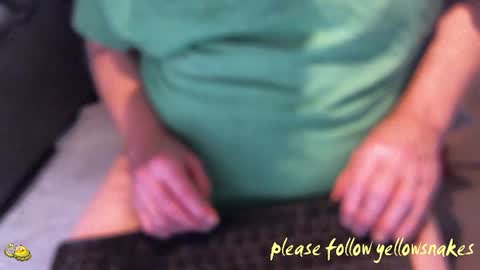 .     y e l l o w s n a k e s       . online show from 01-09-26, 05:26