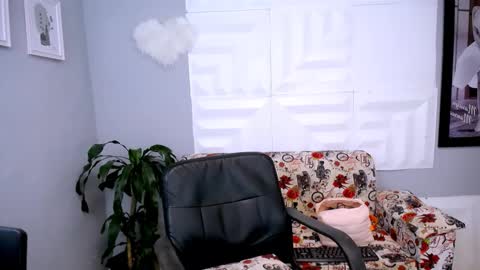 YEM online show from 02-17-26, 03:51