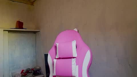 YERA  online show from 02-12-26, 02:23