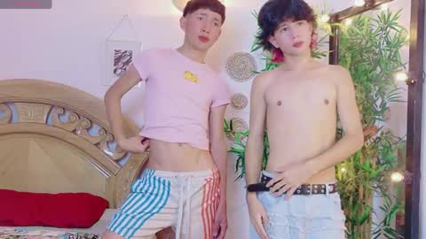 Snapshot of yeremmy_twink chatting on 05-28-26, 07:33 yeremmy_twink online show from 05-28-26, 07:33