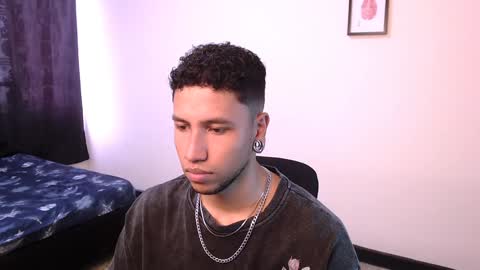 Snapshot of yerfon_s1 chatting on 12-10-24, 06:28 Yeff ind. model online show from 12-10-24, 06:28