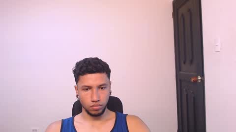 Snapshot of yerfon_s1 chatting on 01-04-25, 08:16 Yeff ind. model online show from 01-04-25, 08:16