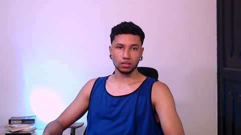 Snapshot of yerfon_s1 chatting on 01-18-25, 03:42 Yeff ind. model online show from 01-18-25, 03:42