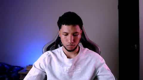 Snapshot of yerfon_s1 chatting on 03-02-25, 04:07 Yeff ind. model online show from 03-02-25, 04:07