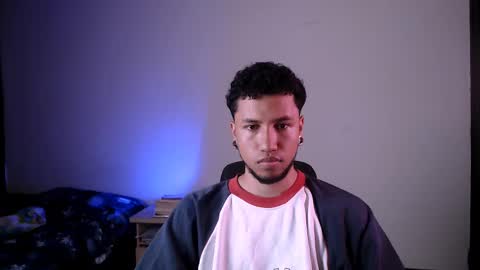 Snapshot of yerfon_s1 chatting on 03-05-25, 12:59 Yeff ind. model online show from 03-05-25, 12:59