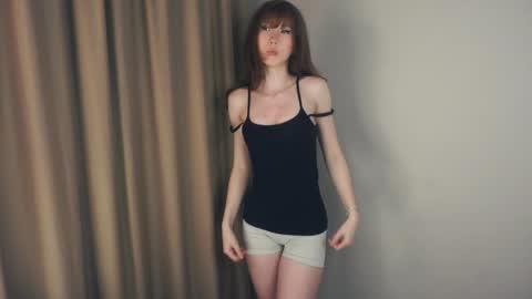 Snapshot of yerquinney chatting on 05-02-26, 01:16 Rin online show from 05-02-26, 01:16