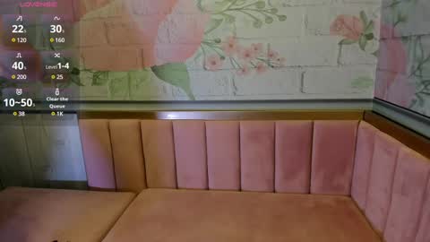 Snapshot of yess__daddy chatting on 02-17-25, 10:18 yess__daddy online show from 02-17-25, 10:18