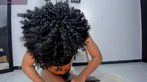 Snapshot of yess__daddyy chatting on 06-03-26, 01:36 YAMPOOL online show from 06-03-26, 01:36