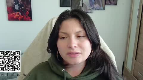 yessica_gomez01 online show from 04-08-26, 10:32