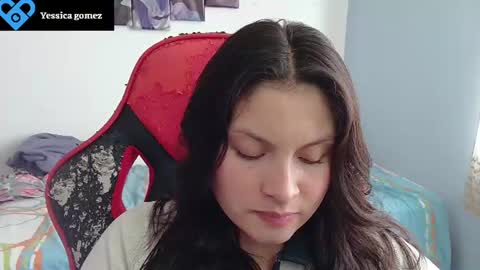 yessica_gomez01 online show from 07-04-26, 08:48