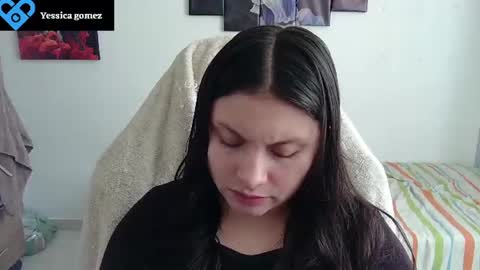 yessica_gomez01 online show from 07-10-26, 08:55