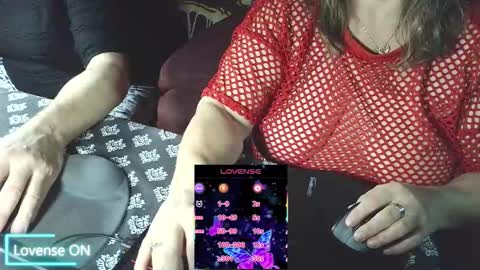 yessirprincesspet online show from 10-12-25, 03:38