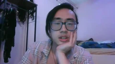 Snapshot of yin476 chatting on 10-22-25, 09:36 yin476 online show from 10-22-25, 09:36