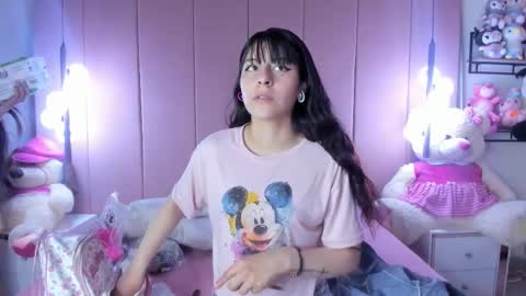 yinyang_luar online show from 12-15-25, 07:40