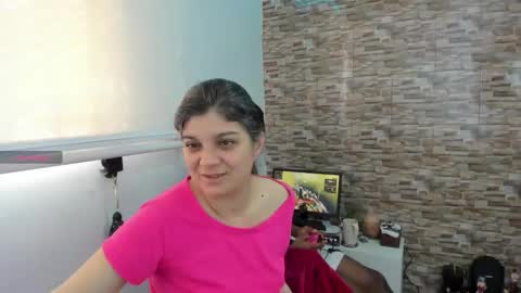 yinyyanghot online show from 12-04-25, 04:48