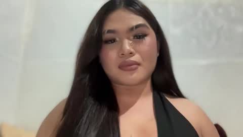 yllana love online show from 12-30-24, 06:27