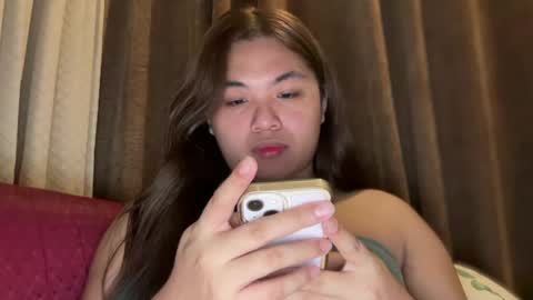 yllana love online show from 02-02-25, 09:13