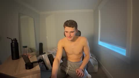 yngdesire1 online show from 02-10-26, 12:04