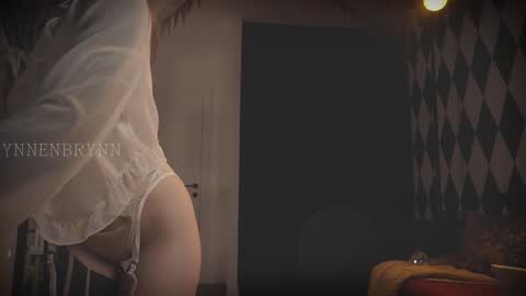 ynnenbrynn online show from 01-03-25, 01:25