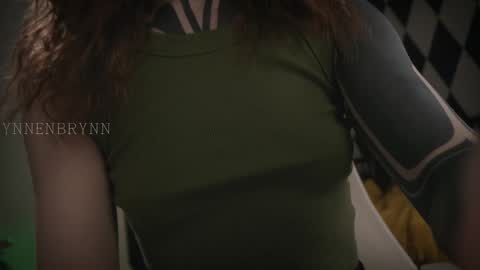 ynnenbrynn online show from 01-22-25, 07:57