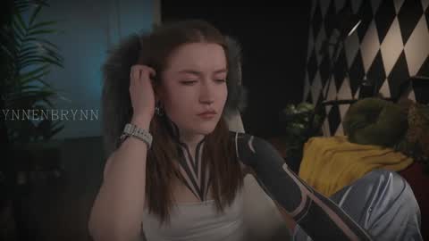 ynnenbrynn online show from 01-29-25, 01:38