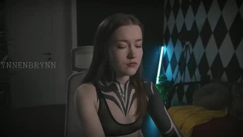 ynnenbrynn online show from 02-22-25, 05:34