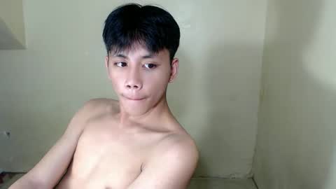 ynotyu online show from 11-21-25, 05:33